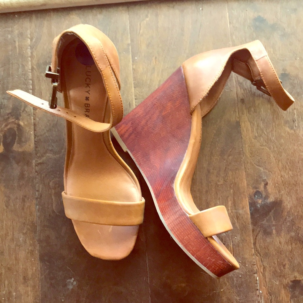 Lucky brand wood heels